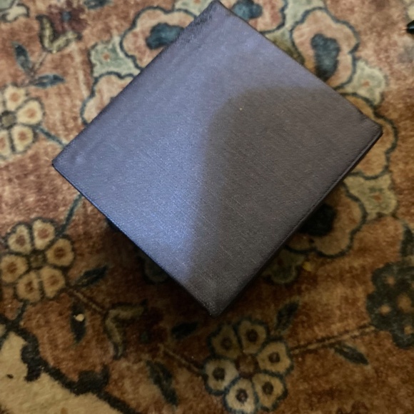 Moissanite earrings - Picture 4 of 5